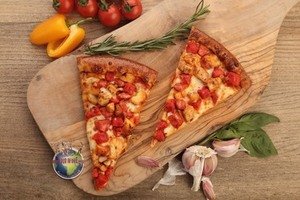 Spice Chicken Plus Pizza